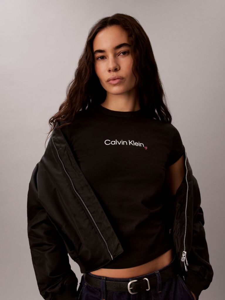 Black Slim Heart Logo T-shirt  Women
