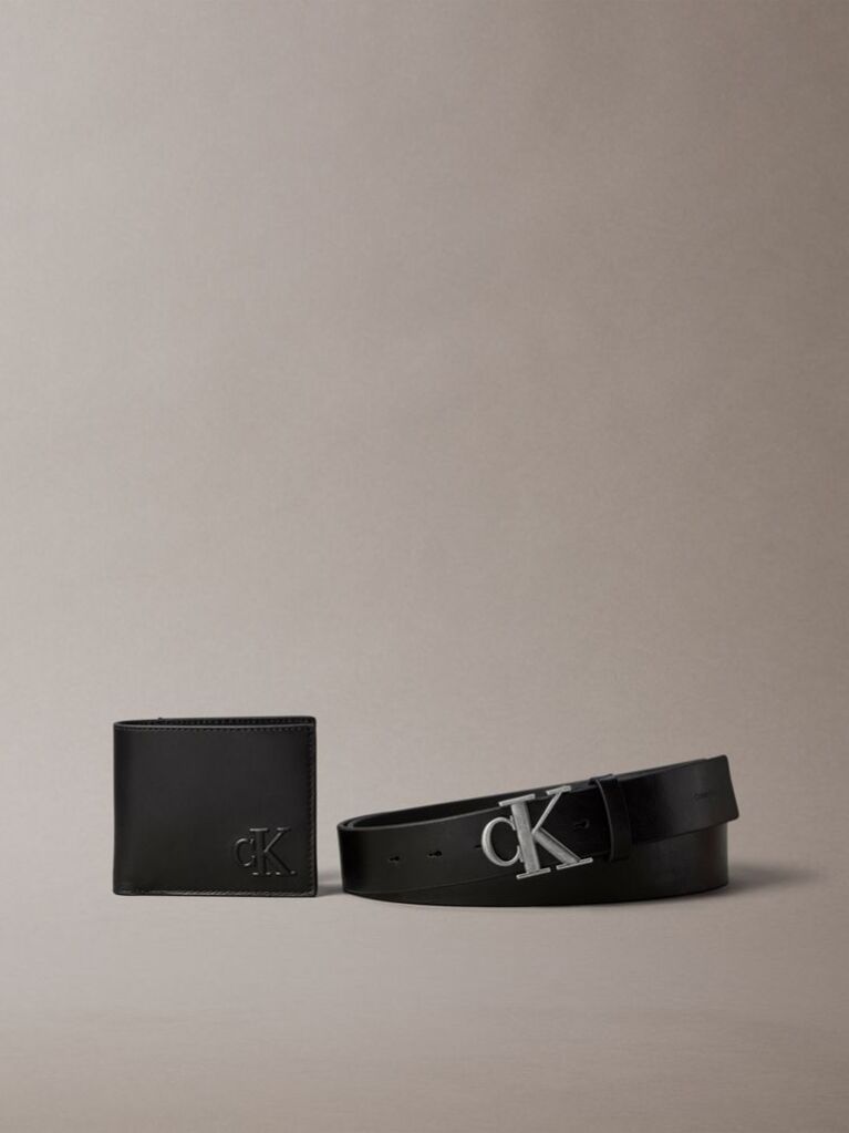 Black Leather Billfold Wallet and Belt Gift Set  Men