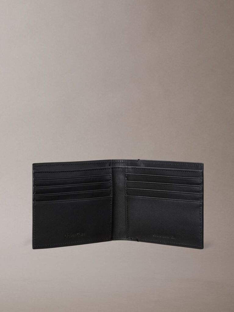 Black Plaque Billfold Wallet  Men
