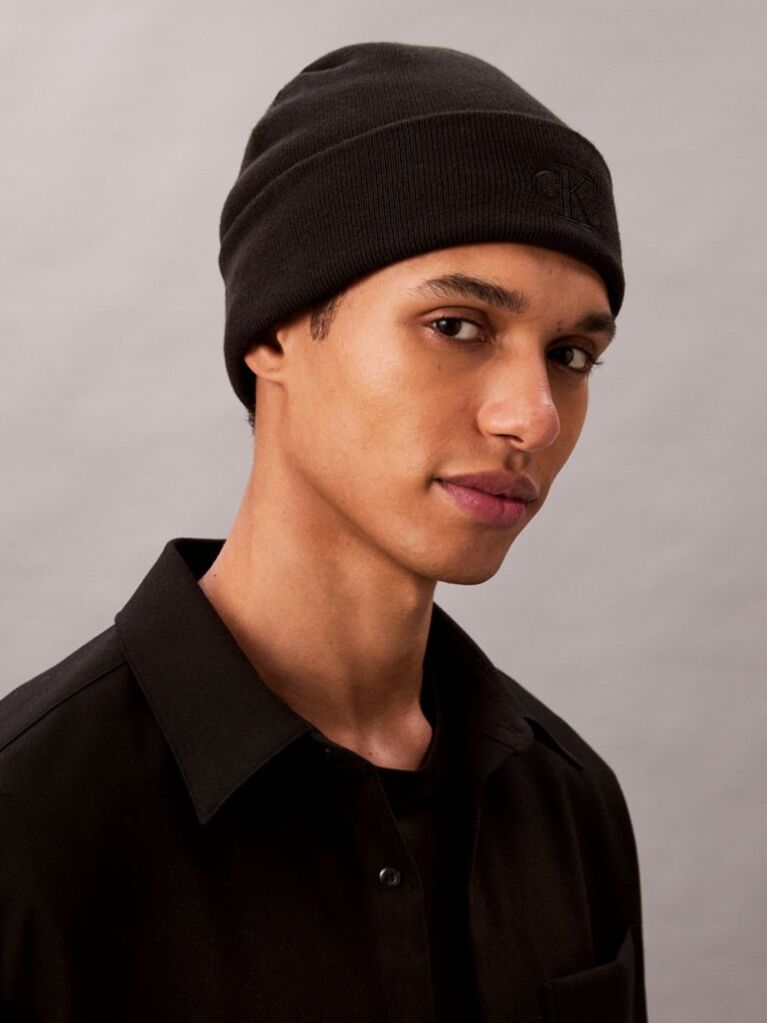 Black Signature Logo Beanie  Men