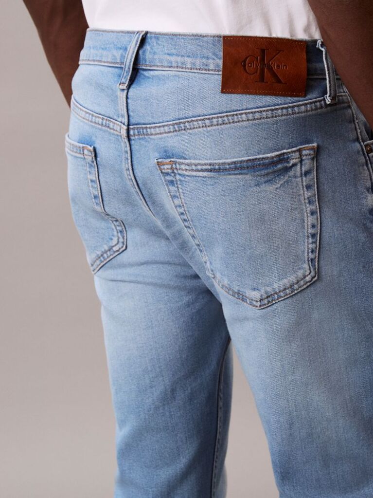 Denim Tapered Τζιν Σε Slim Γραμμή  Άνδρας