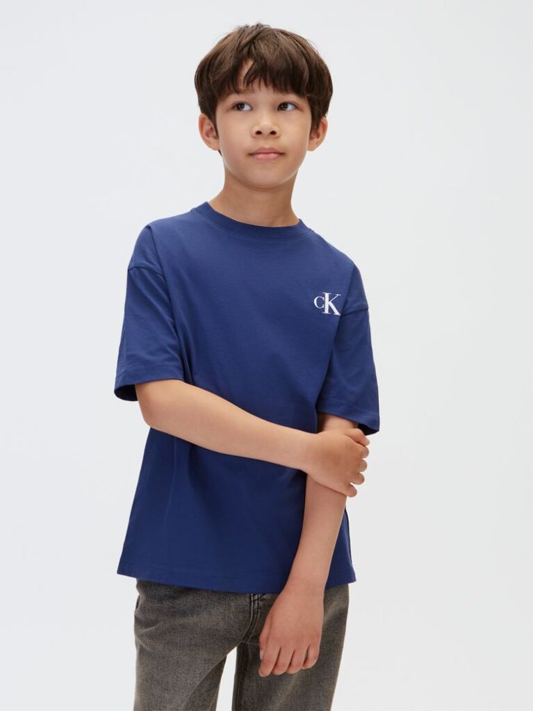 Multi From everyday favourites to style-conscious looks, Calvin Klein Jeans Kids combines quality materials and trend-perfect colours with iconic logos on directional designs  Boys