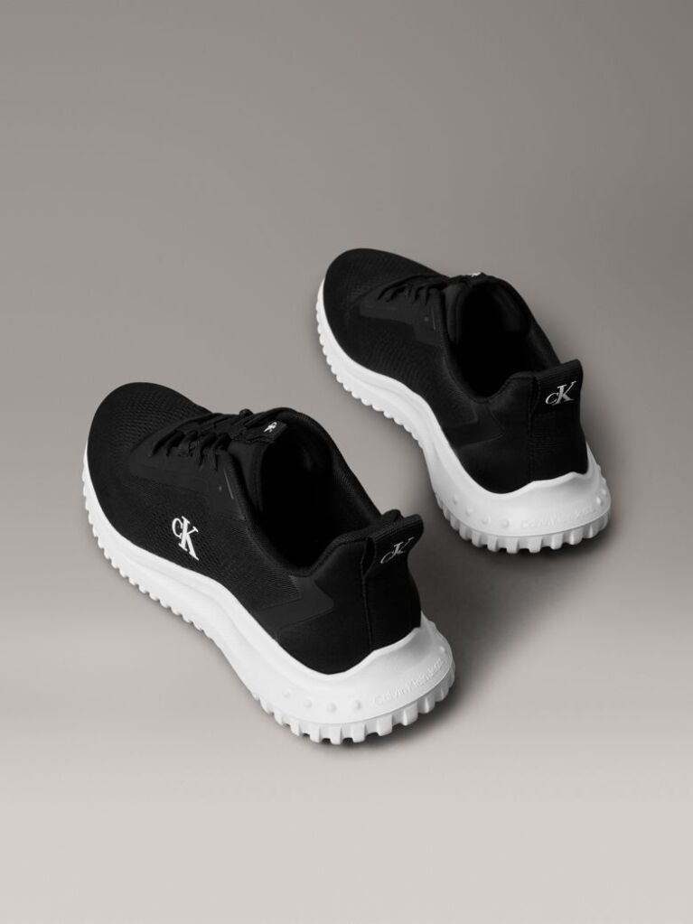 Black Breathable Mesh Ultralight Trainers  Men