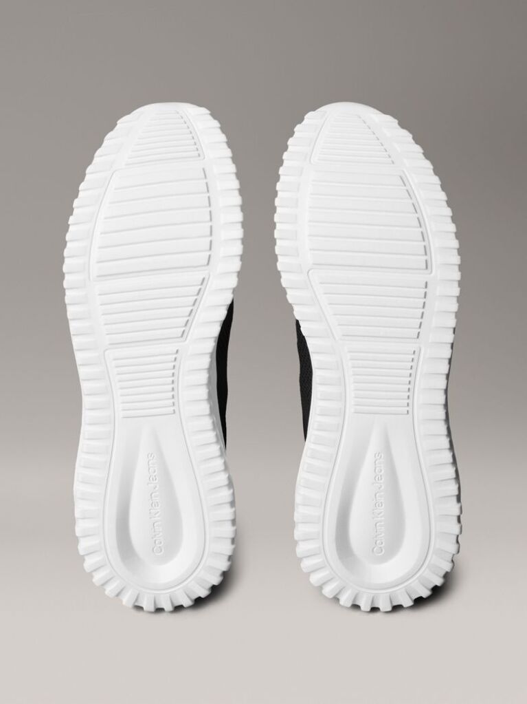 Black Breathable Mesh Ultralight Trainers  Men
