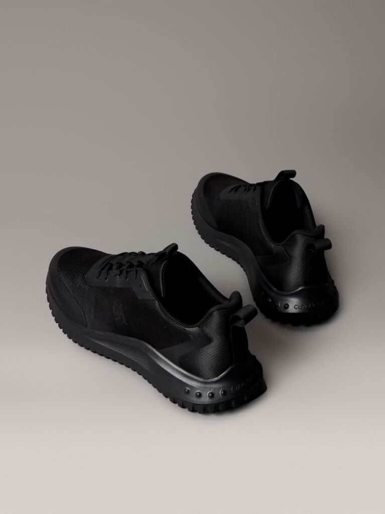Black Breathable Mesh Ultralight Trainers  Men