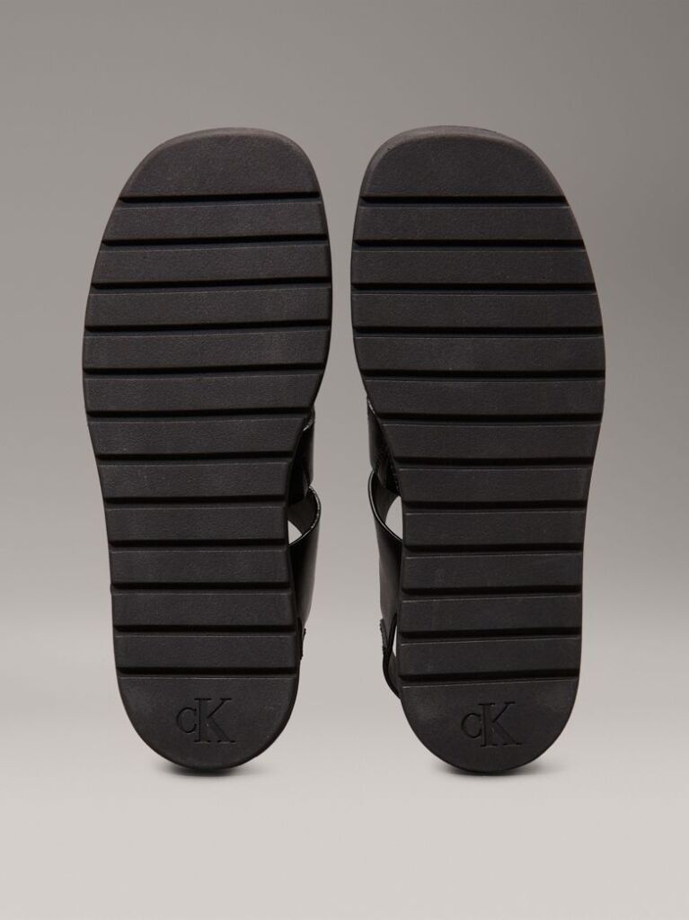 Black Leather Fisherman Sandals  Women