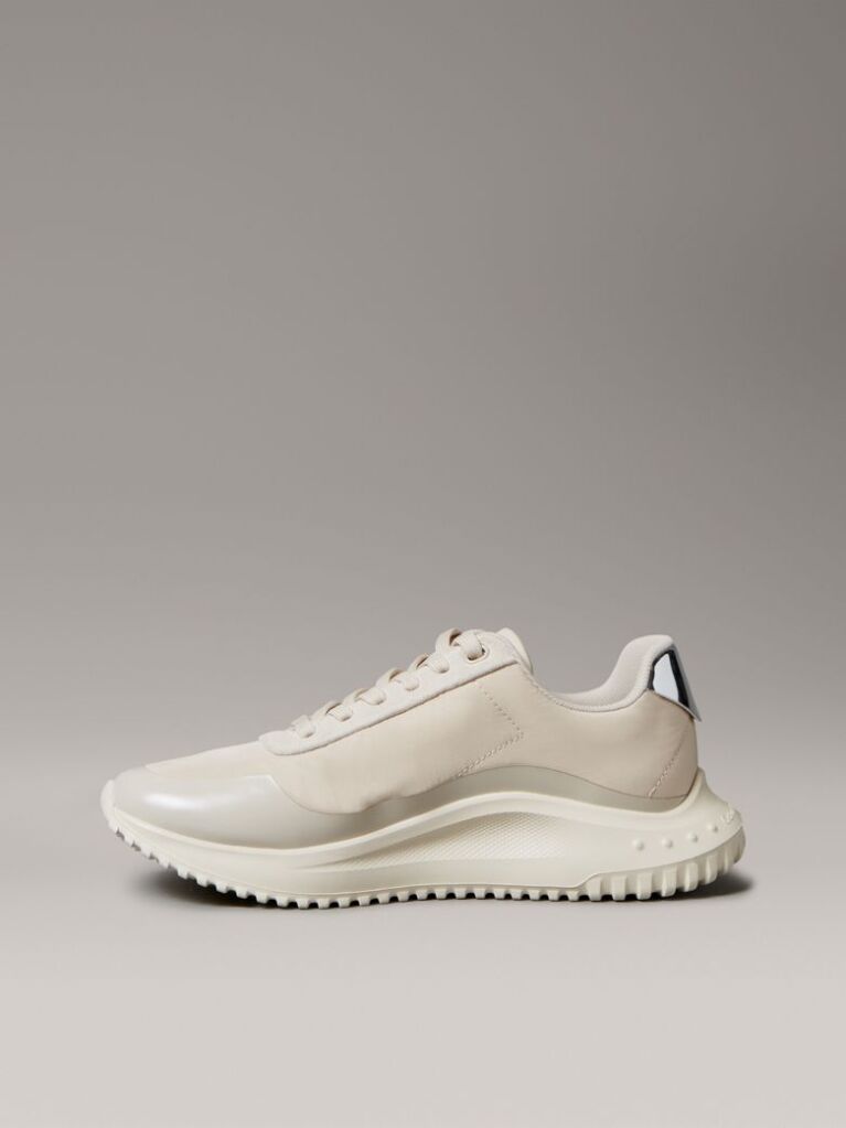 Μπεζ Ultralight Sneakers Με Mirror Εφέ  Γυναίκα